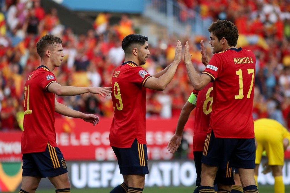 España supera a Italia en el ranking FIFA y se coloca sexta. EFE