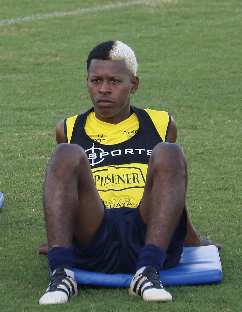 Tras abandonar la cárcel, Gabriel Cortez volvió a entrenar con Barcelona. EFE