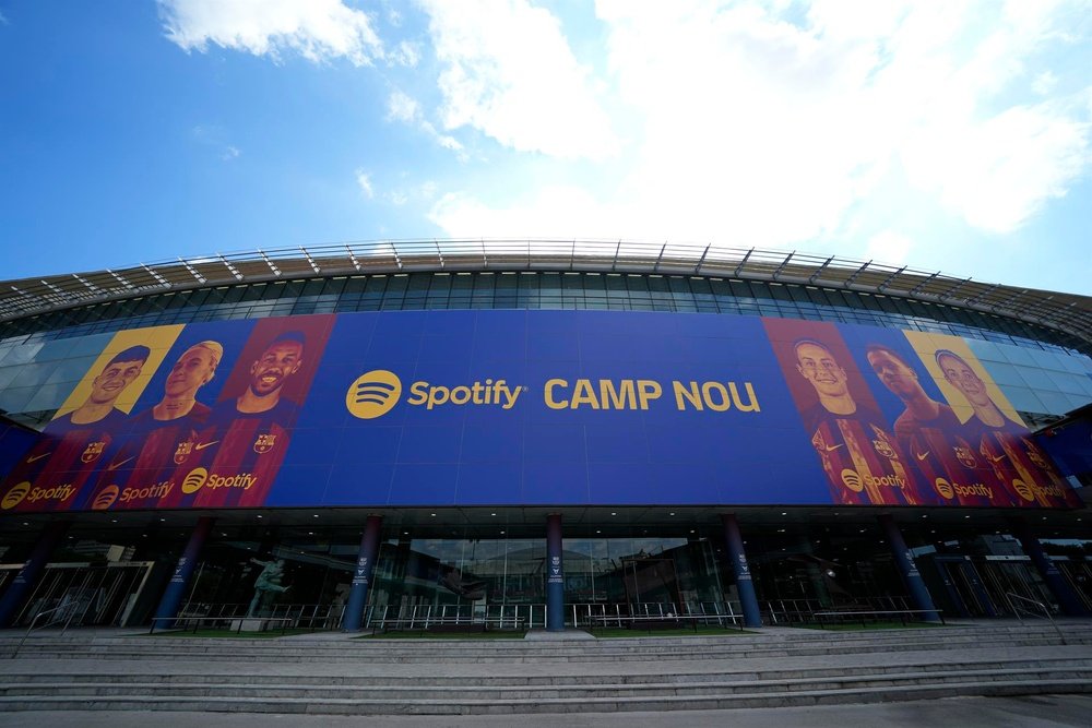 Barca start demolishing the Spotify Camp Nou's third tier Barca start demolishing the Spotify Camp Nou's third tier