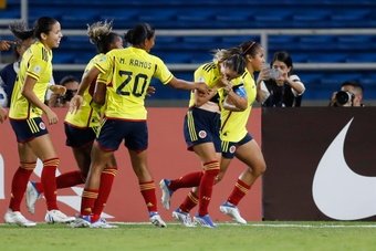 Colombia golea a Bolivia en Copa América. EFE
