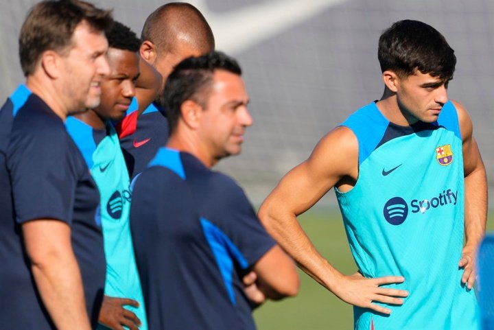 Barcelona midfielder Pedri comes to Xavi Hernandez's defence