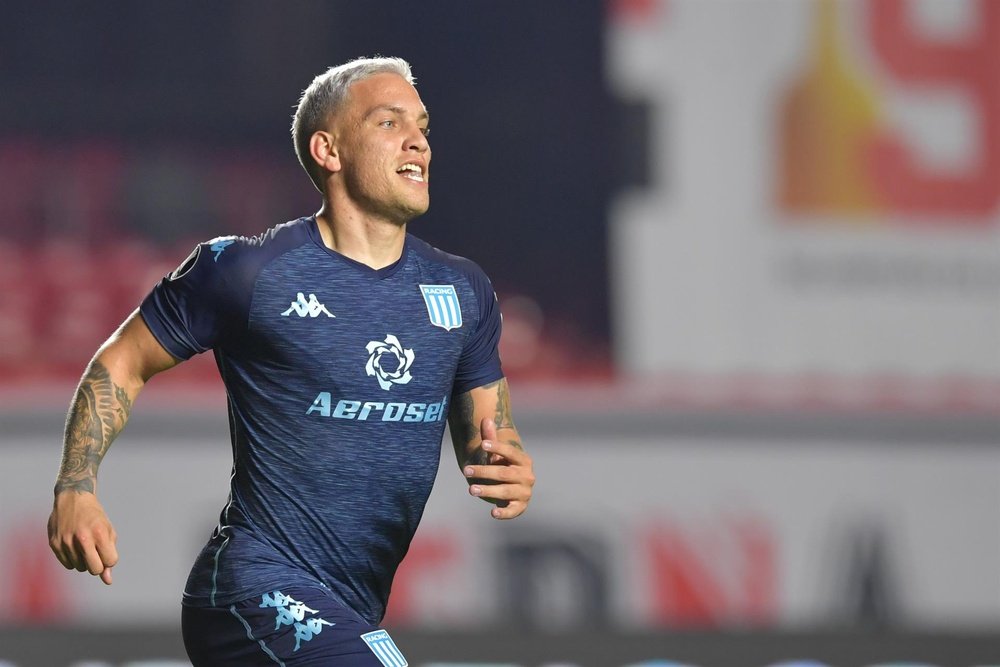 Enzo Copetti has joined MLS side Charlotte. EFE