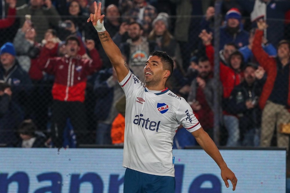 Luis Suarez inscrit son premier but avec le Nacional. afp