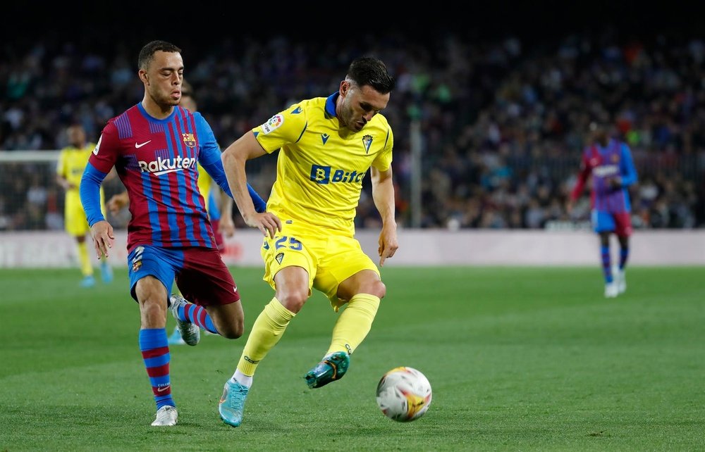 Dest only played 14 competitive matches for Barca. EFE
