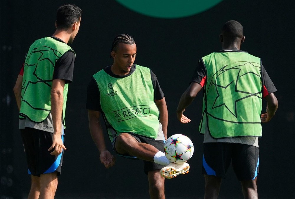 Jules Koundé sort sur blessure contre l'Autriche. afp