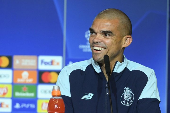 Pepe élu meilleur défenseur du mois d'avril au Portugal