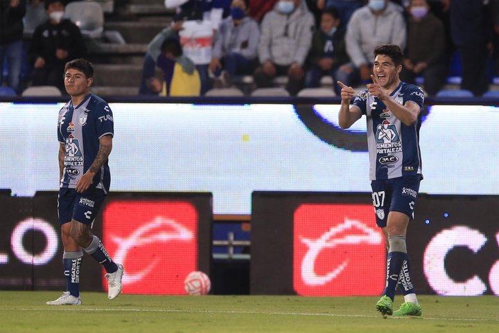Pachuca venció a Monterrey por 5-2. EFE