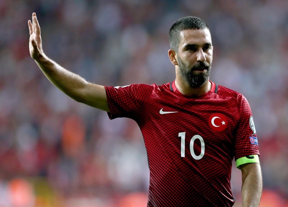 Arda Turan will be Tolunay Kafkas' replacement. EFE