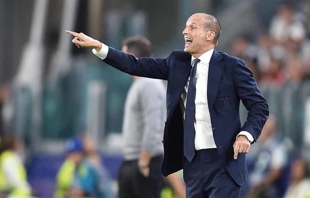 Juventus considering Allegri's exit. EFE