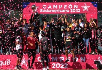 IdV busca una nueva final tras ganar la Sudamericana. EFE