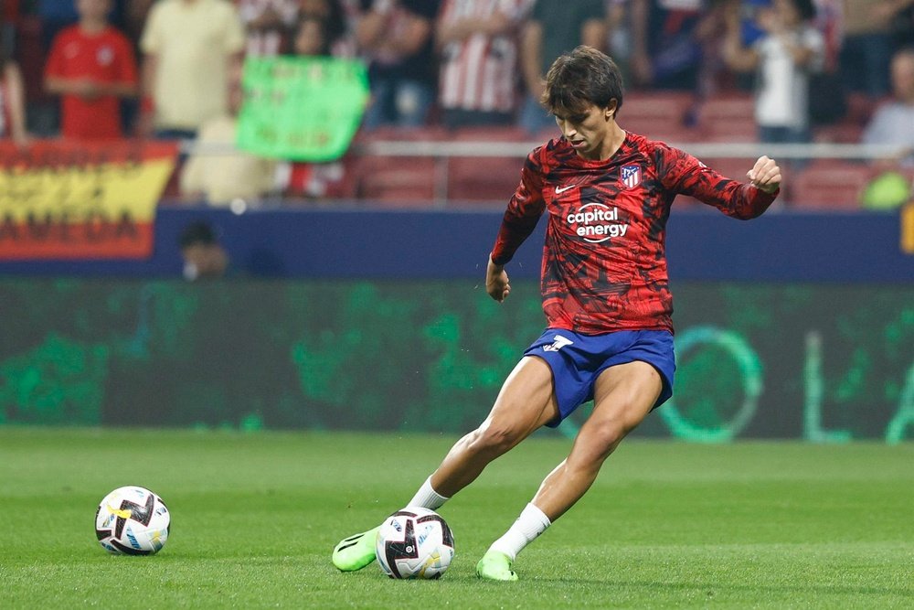 Trossard could replace Joao Felix. EFE