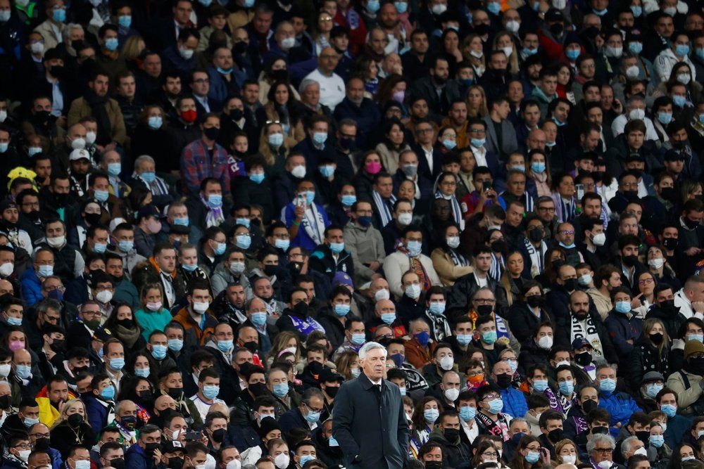 The old Bernabeu will host its last 'El Clasico'. EFE