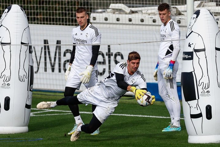 Real Madrid reveal squad list with Courtois among absentees