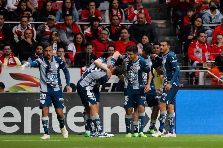 Pachuca se impone a Toluca por un 1-5 en la ida de la final del Apertura. EFE