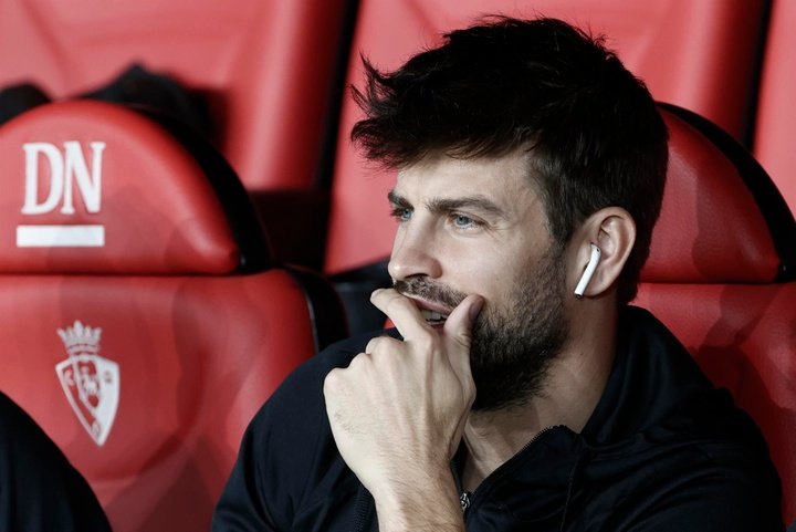 Gerard Pique trained for Barcelona for the final time. EFE