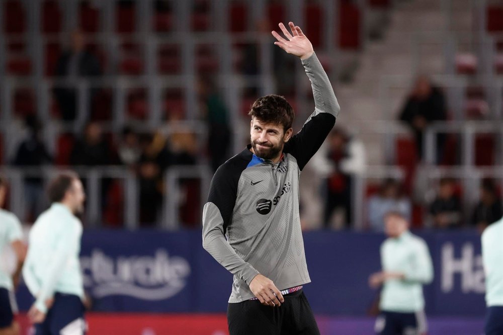 Pique insulted Gil Manzano at half-time. EFE