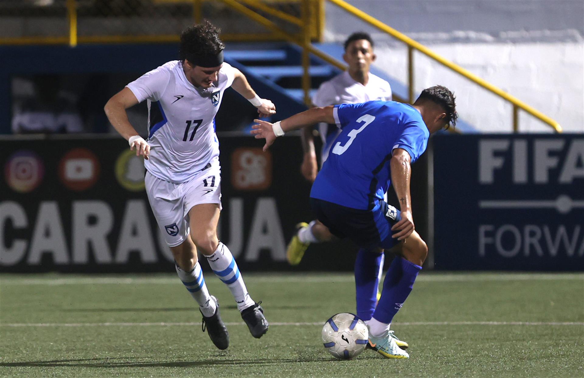 Nicaragua vence por primera vez a El Salvador, con penalti a lo Panenka