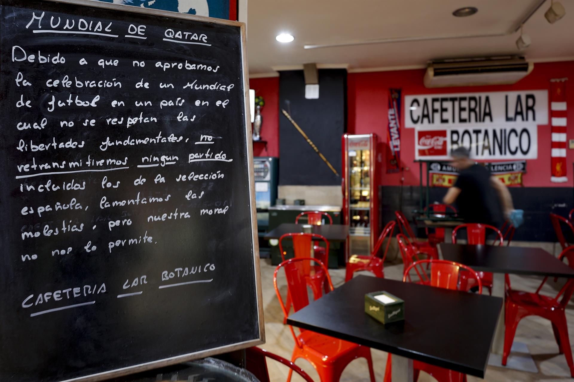 El bar que pasa completamente de ver el Mundial de Catar 2022