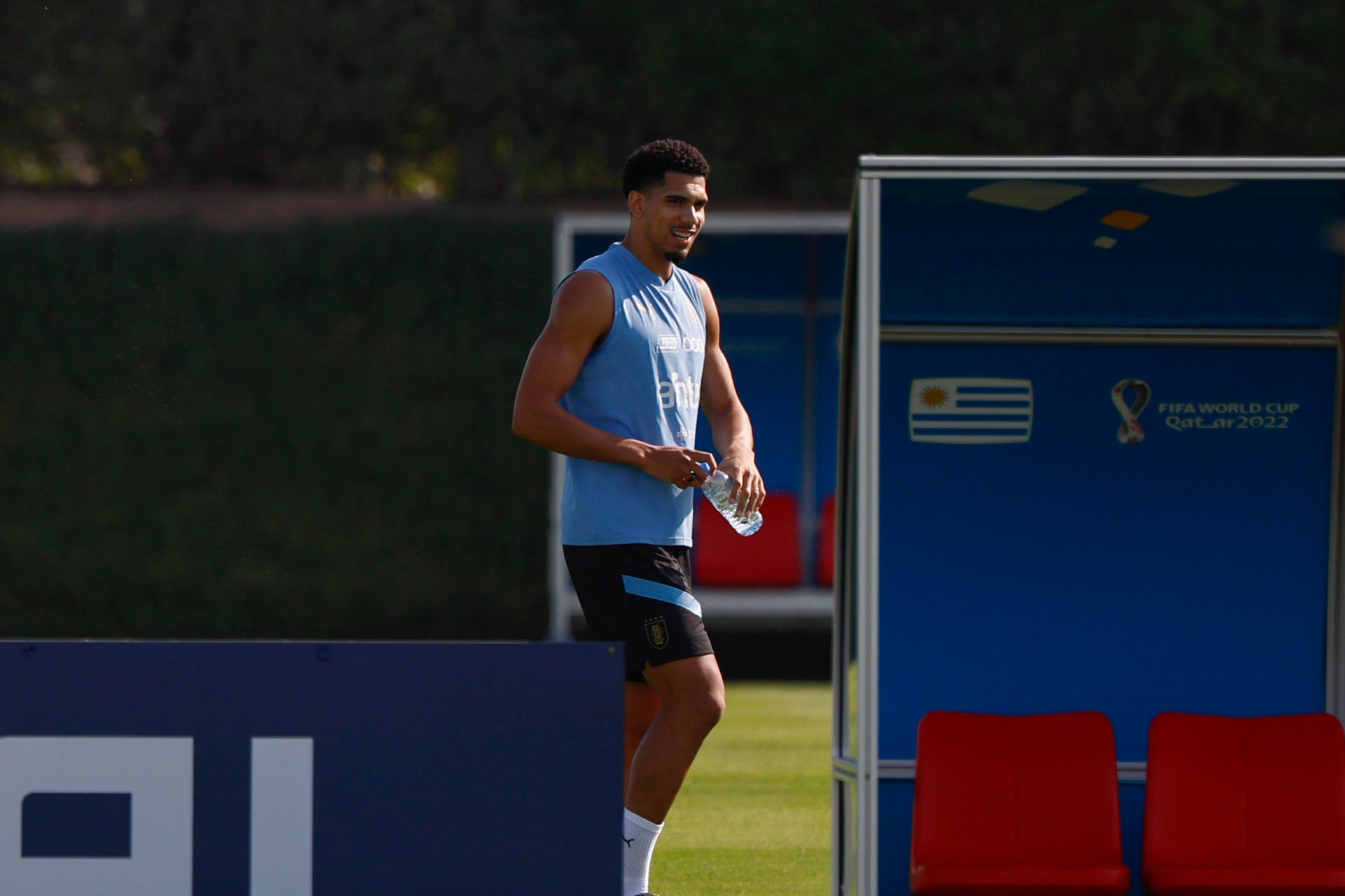 Araujo has returned to Barcelona. EFE