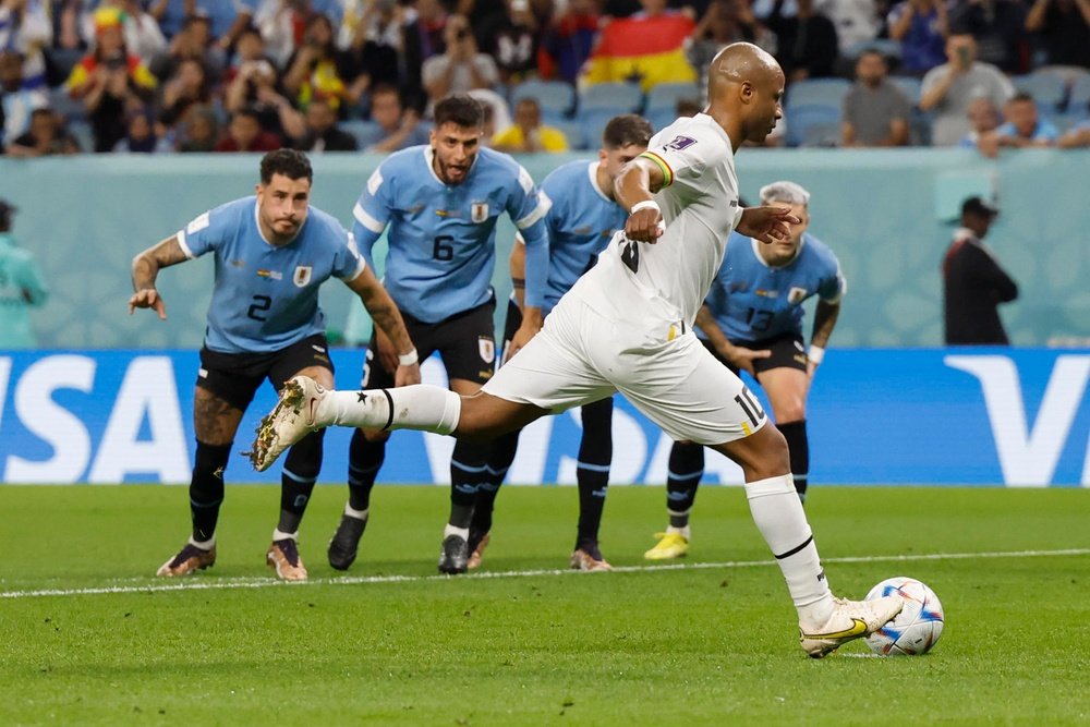 Ayew missed a penalty in the match against Uruguay. EFE