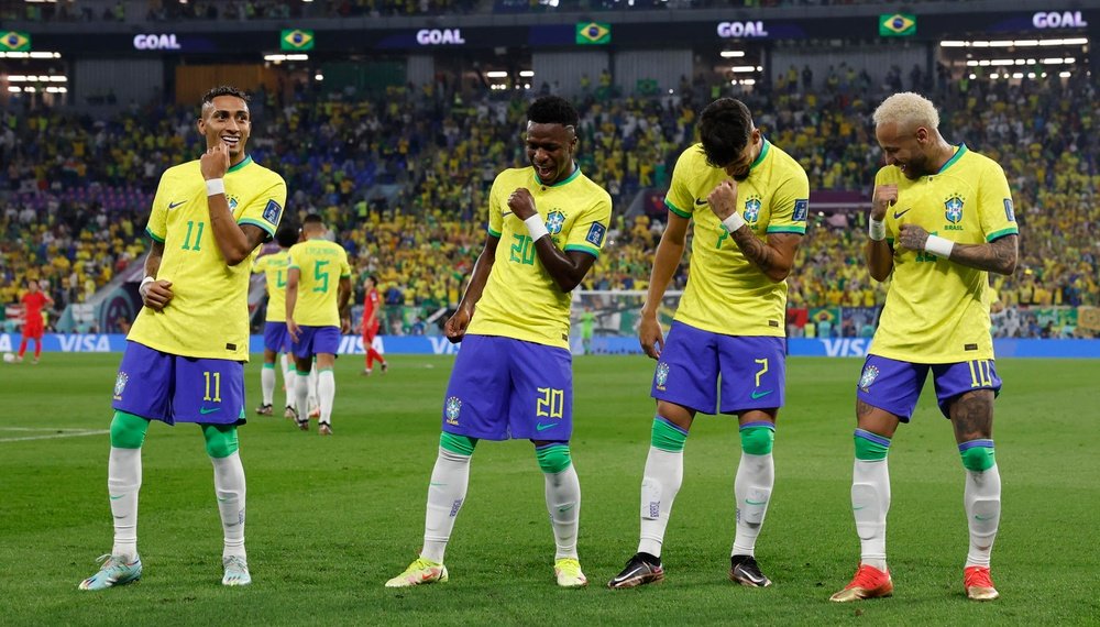 Pelé nació en Tres Corazones y proponen que se 'incluya' en la camiseta nacional. EFE
