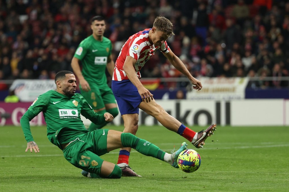 Mascarell y Pere Milla prometieron darlo todo para evitar el descenso. EFE