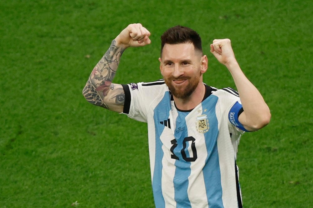 Almada quiere ver a Messi en la MLS. EFE