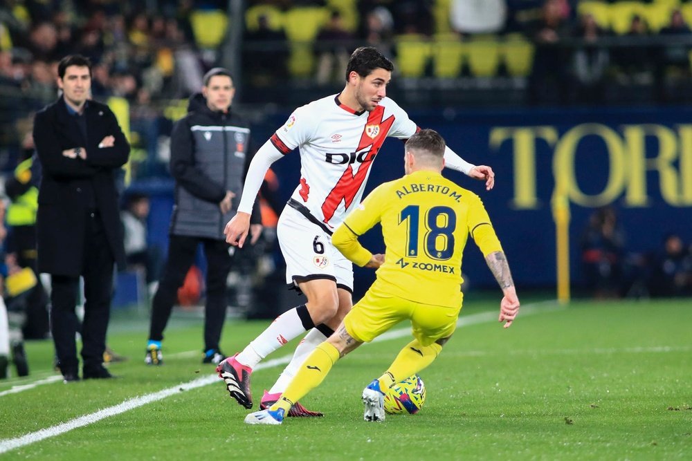 El Rayo Vallecano venció al Villarreal en La Cerámica. EFE