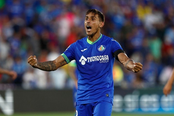 Damian Suarez has terminated his contract with Getafe to sign for Botafogo. EFE