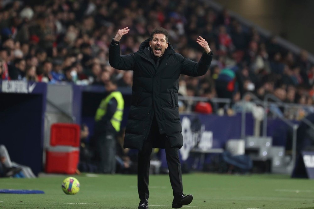 Alerte aux cartons pour l'Atlético avant le Camp Nou. EFE