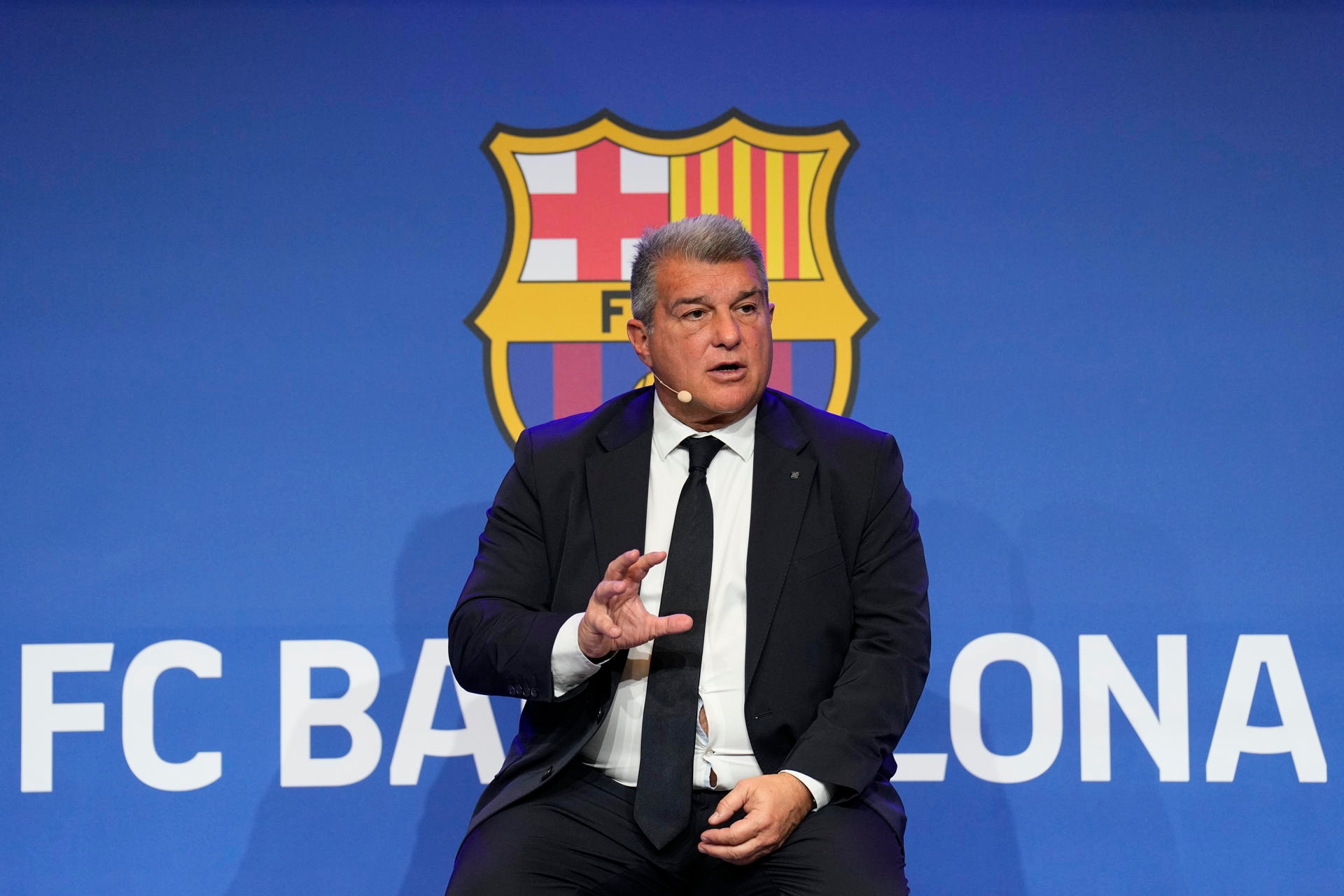 Pese a retirar la demanda, el Barça no optará por CVC. EFE