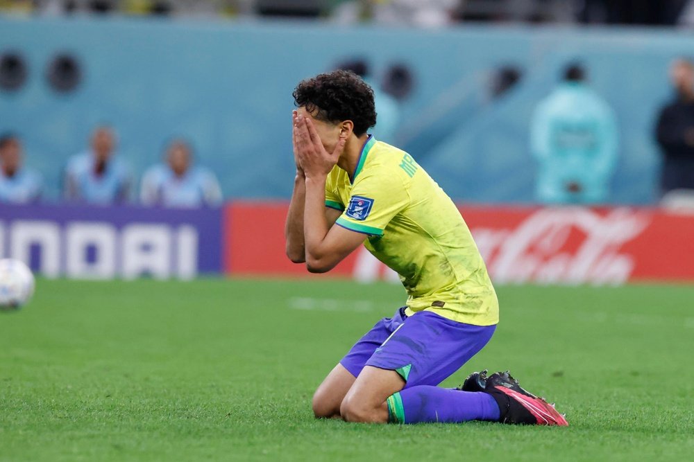 Marquinhos sente desconforto pelo Brasil e é dúvida para o PSG. EFE/ Esteban Biba