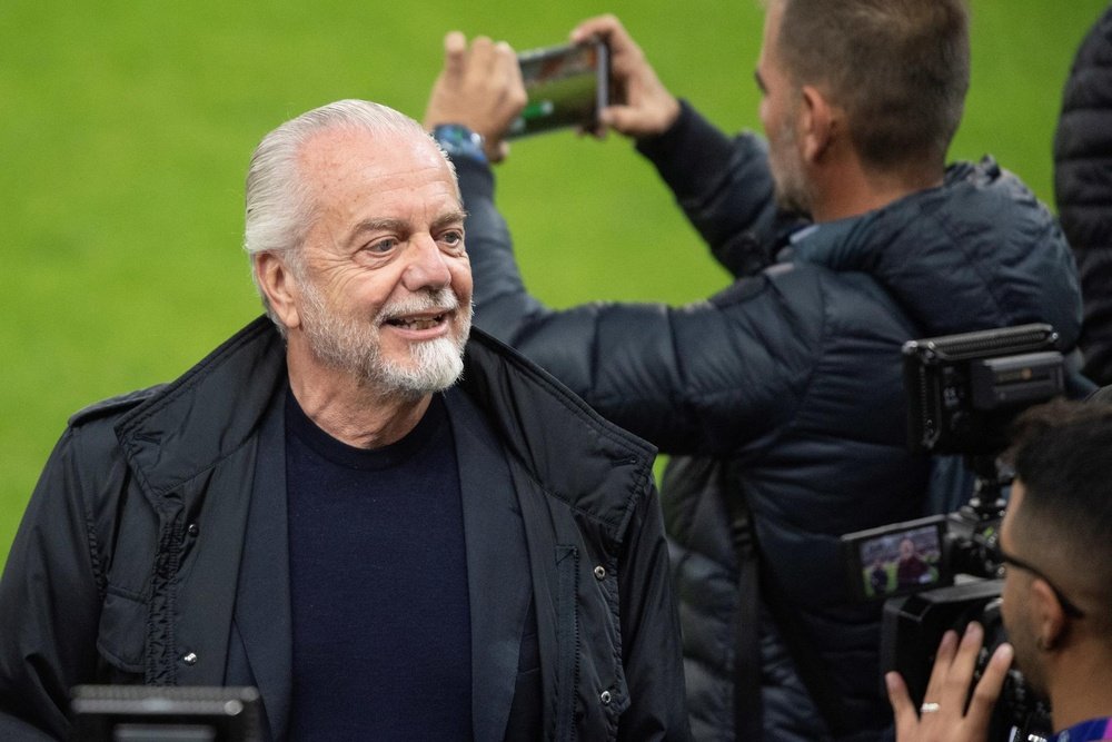 La UEFA abre un expediente disciplinario a De Laurentiis. EFE