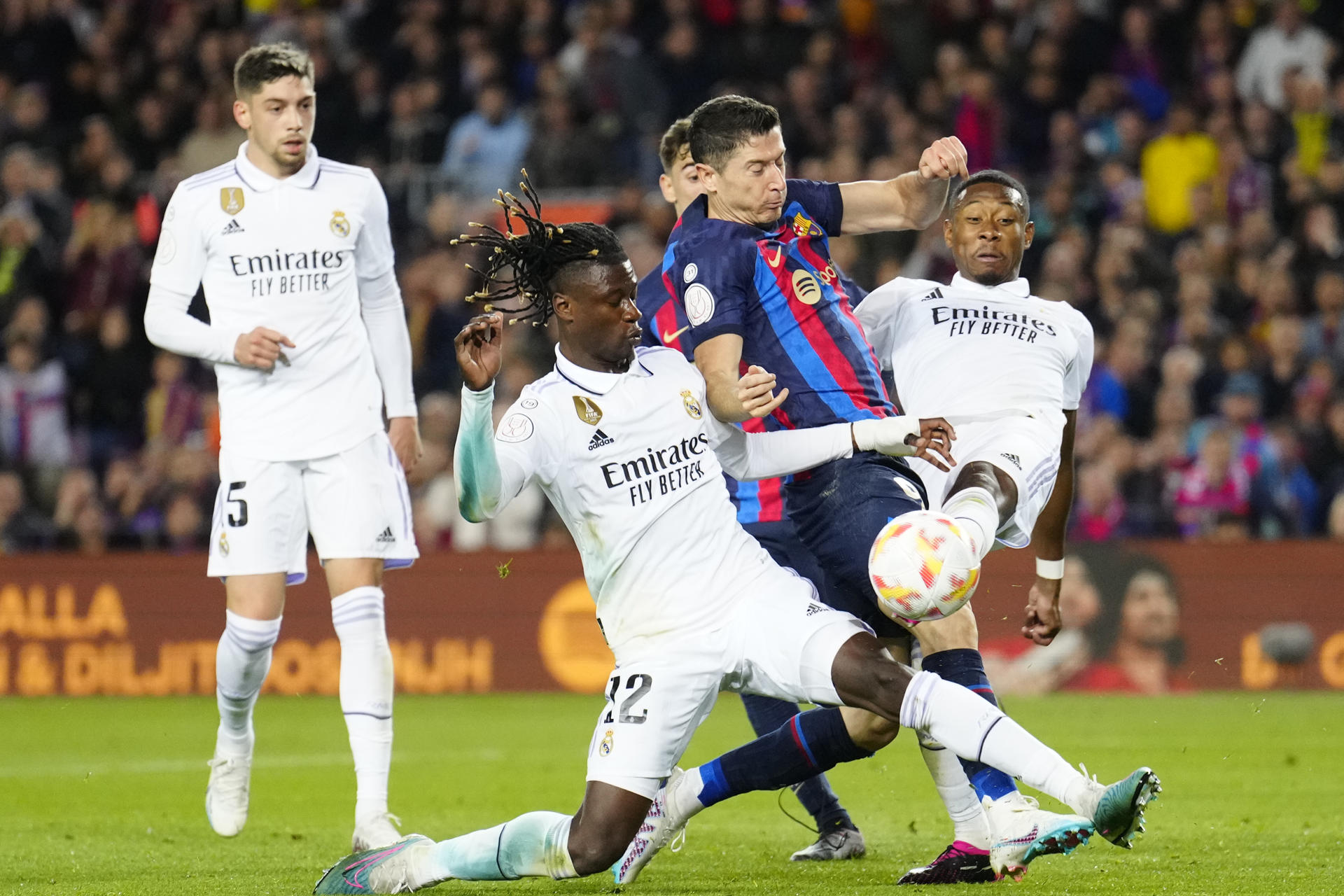 Soccer Champions Tour: 3 factors that stood out in Barcelona's 1-0 win over Real  Madrid