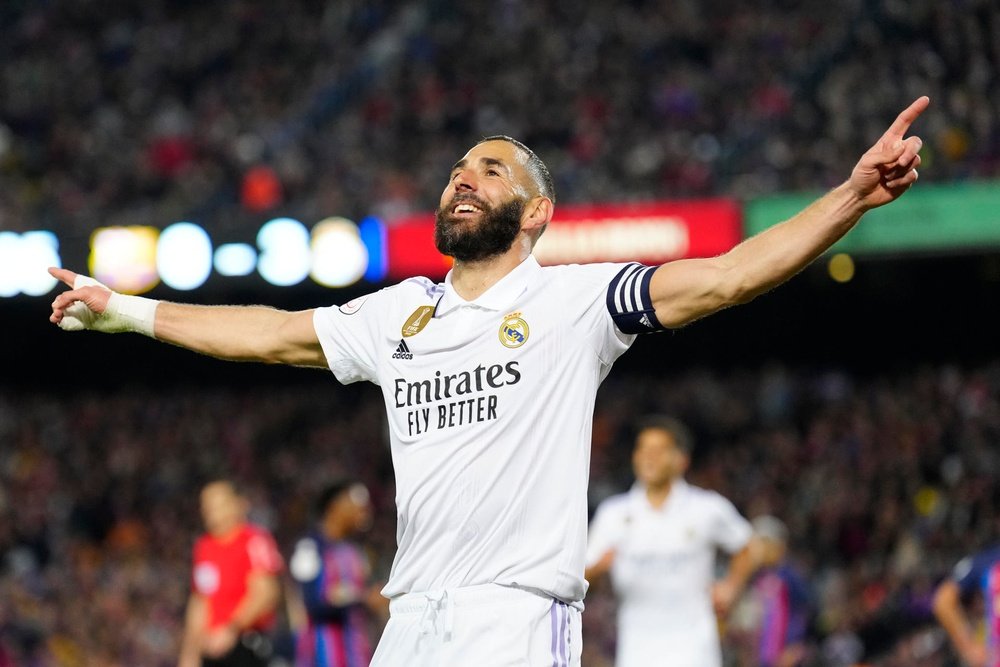 Karim Benzema a déjà informé le Real de sa décision. EFE/ Enric Fontcuberta