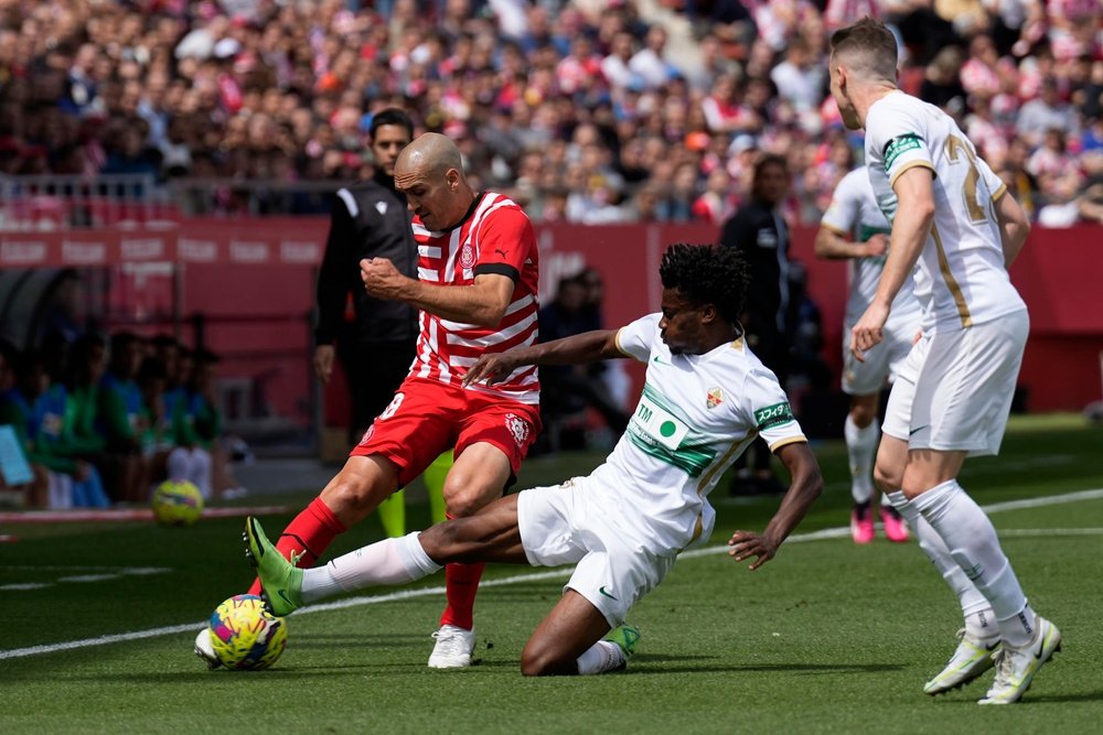 Girona are reluctant to lose Oriol Romeu. EFE