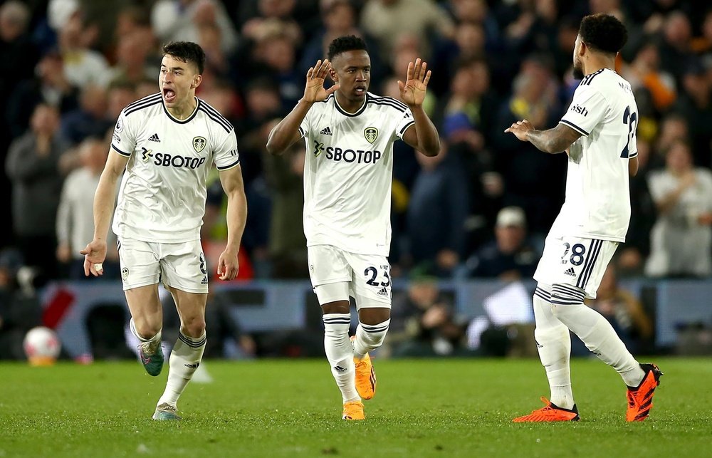 Fin de saison pour Sinisterra à Leeds. EFE