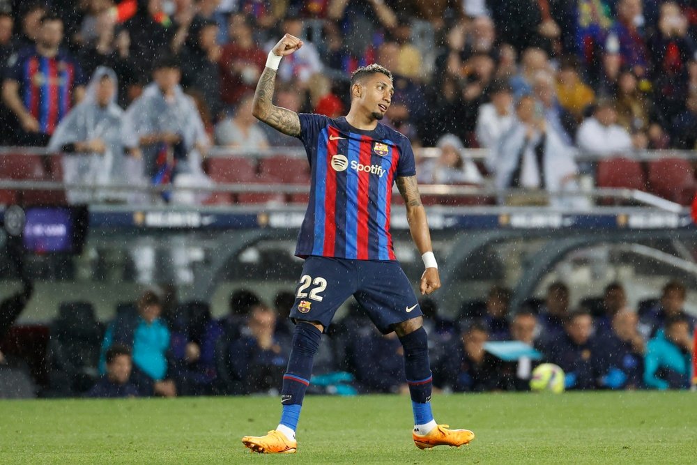 Of course I'm staying at Barcelona"