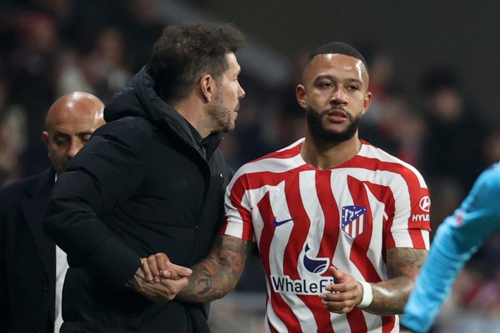 Depay was injured in Atletico's last training session. EFE