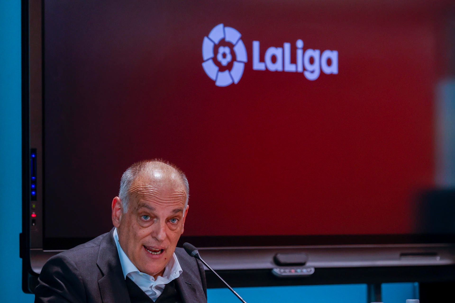 La réponse très sèche de Tebas à Vinicius, victime d'insultes racistes
