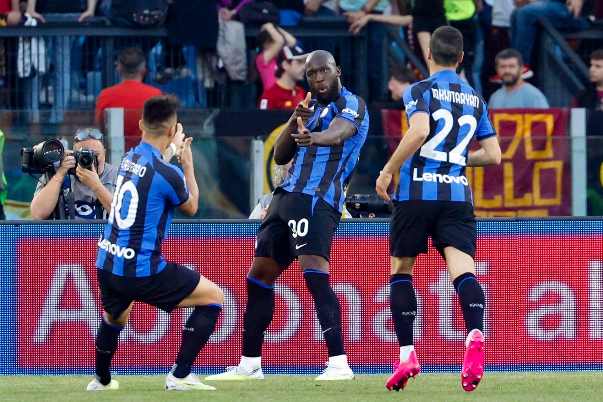 L'Inter répond au Milan AC et reprend la 4e place. EFE