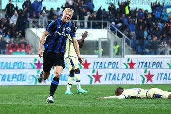 El Atalanta venció por 3-1 al Hellas Verona y, a dos jornadas para el final, el sueño por jugar en Europa la próxima temporada sigue en pie. Con un partido más que el Milan y que la Roma, los de Bérgamo quedaron en la 6ª posición de la tabla clasificatoria.