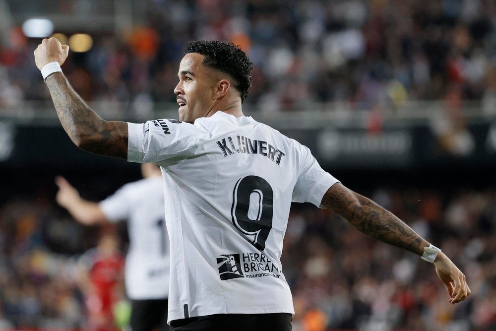 Kluivert si trasferisce al Bournemouth. EFE