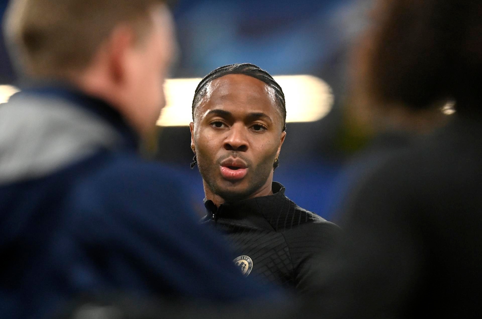Chelsea convida Sterling a sair