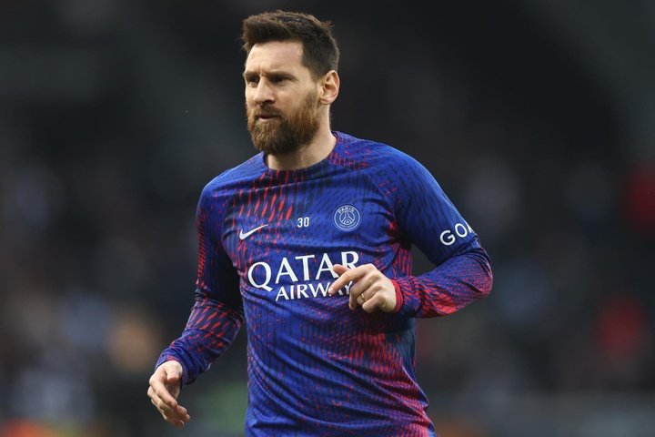 PSG boss Galtier confirms Messi will leave PSG