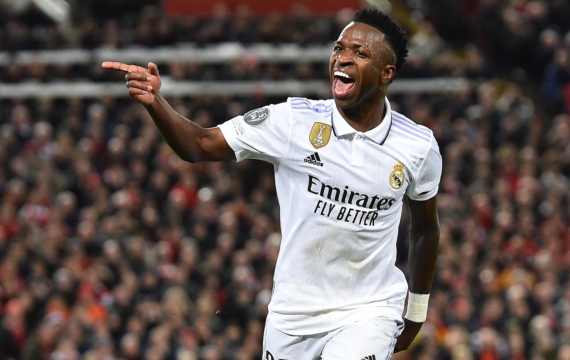 Vinicius set to become one of Madrid's top earners