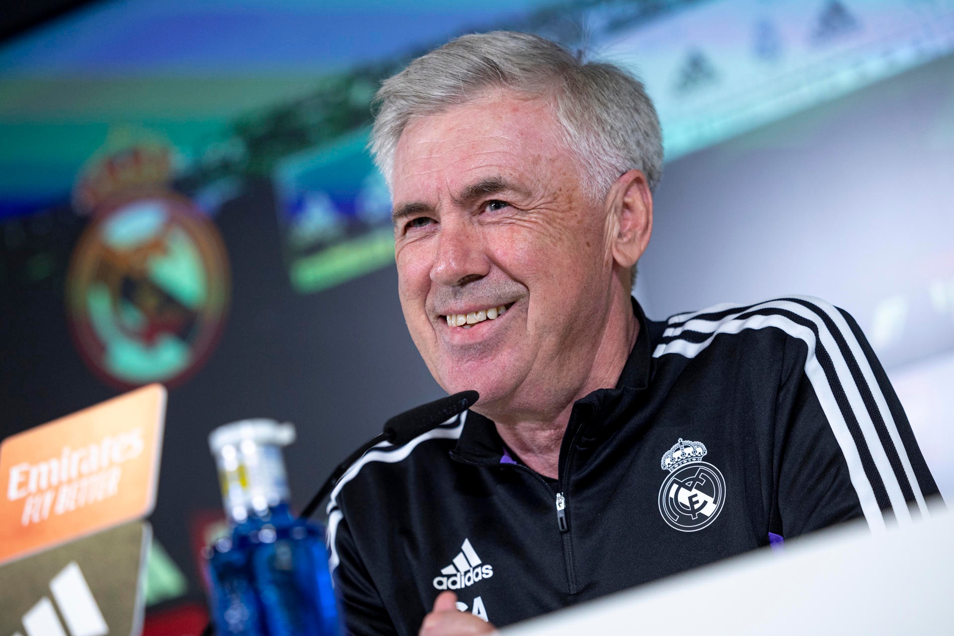 The Brazilian Football Federation (CBF) feel there is no doubt that Real Madrid coach, Carlo Ancelotti, will become head coach of their national team, according to 'Globo'. He will take charge of the team in 2024, but it's unclear whether that will be in January or June. The president of the CBF, Ednaldo Rodrigues, aims to announce it by the end of the month.