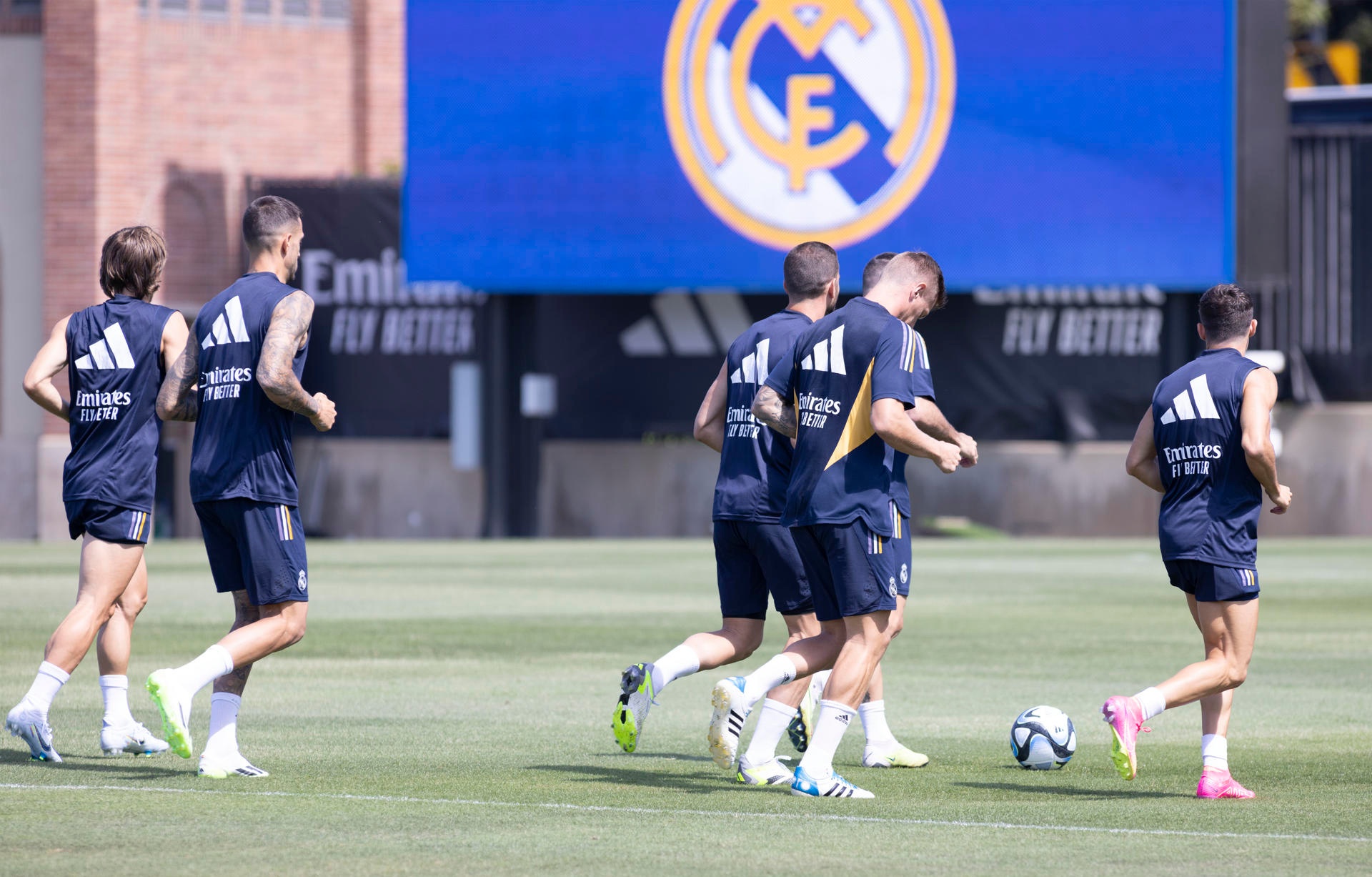 Le probabili formazioni di Real Madrid-Milan. EFE
