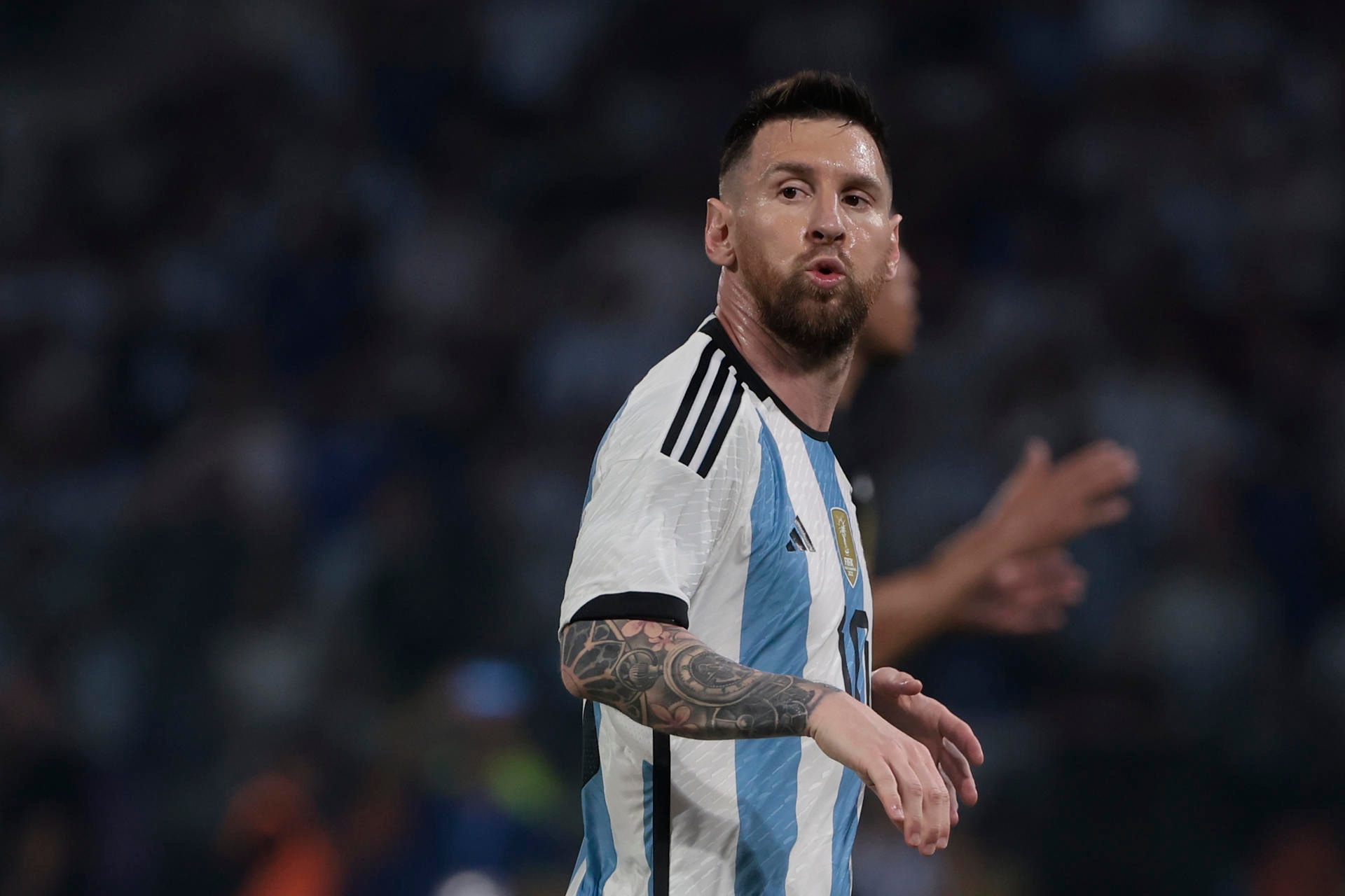 Messi to be a substitute against Bolivia