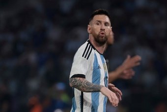 Le sélectionneur de l'Argentine Lionel Scaloni a expliqué pourquoi Lionel Messi n'était pas sur la feuille de match en Bolivie pour le deuxième match des Éliminatoires pour le Mondial 2026.